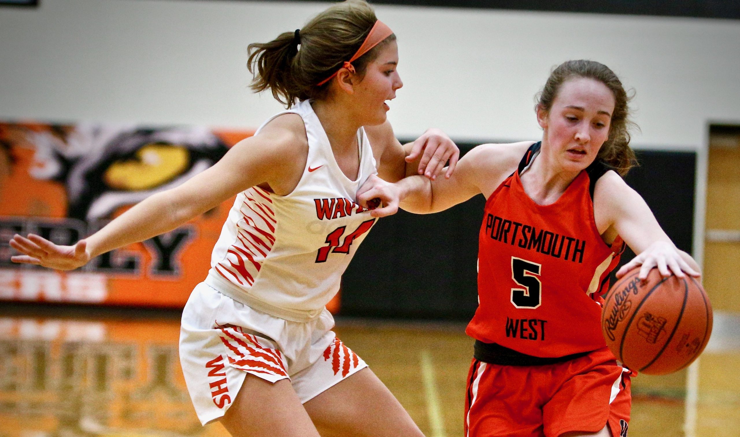 Waverly uses second half defensive effort to open season with