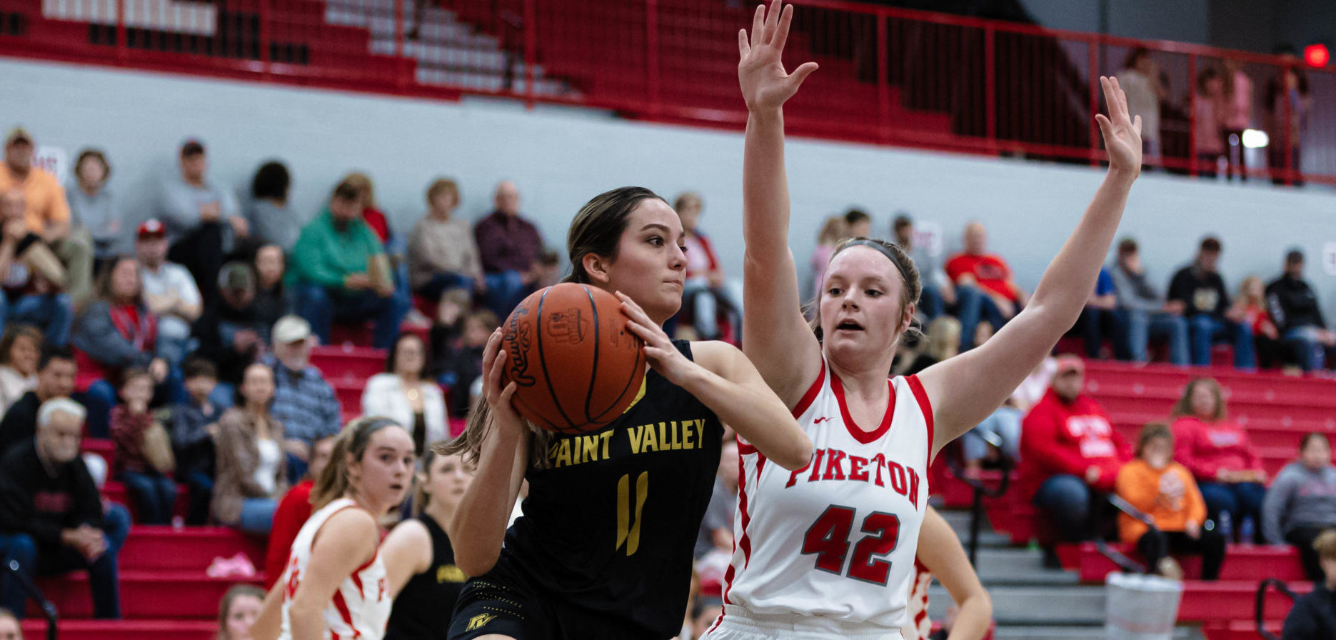Paint Valley pulls away from Piketon with impressive fourth quarter showing